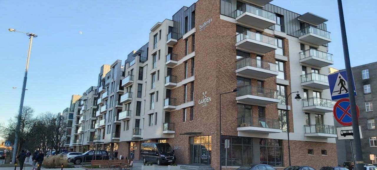 Central Apartments Ogrody 1 & Parking 그단스크 외부 사진